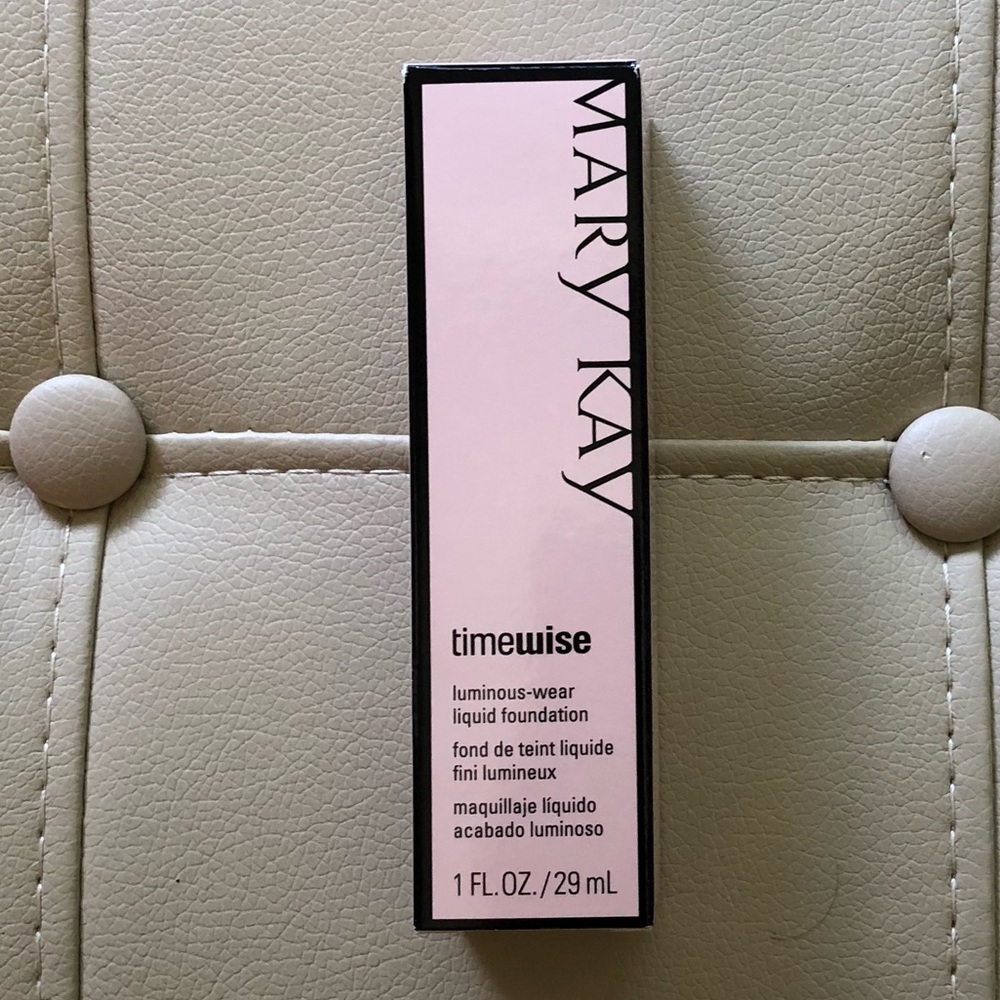 Mary Kay Timewise luminous wear liquid foundation